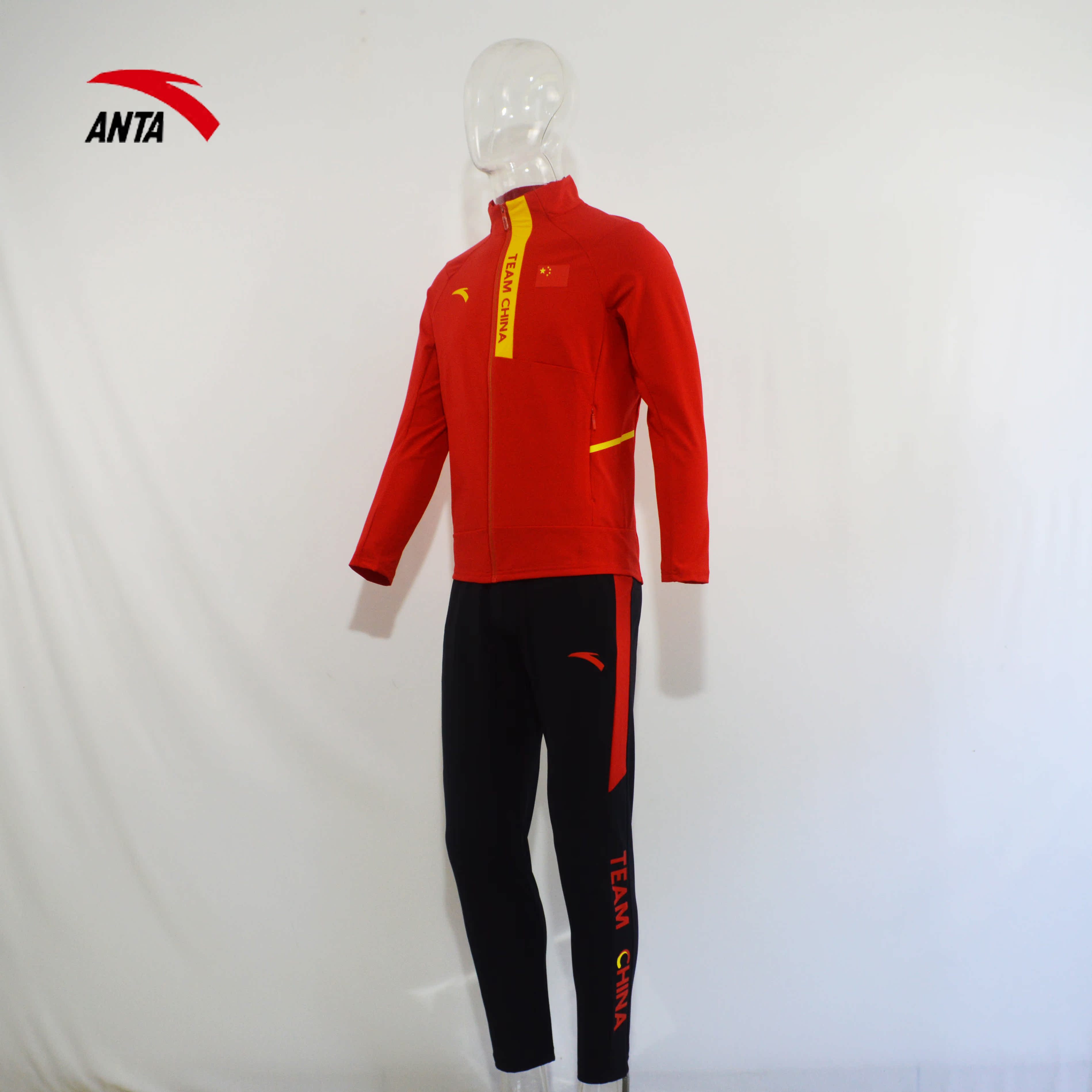 anta/安踏赞助中国代表团国家队红衣黑裤室内领奖服套装国服套装