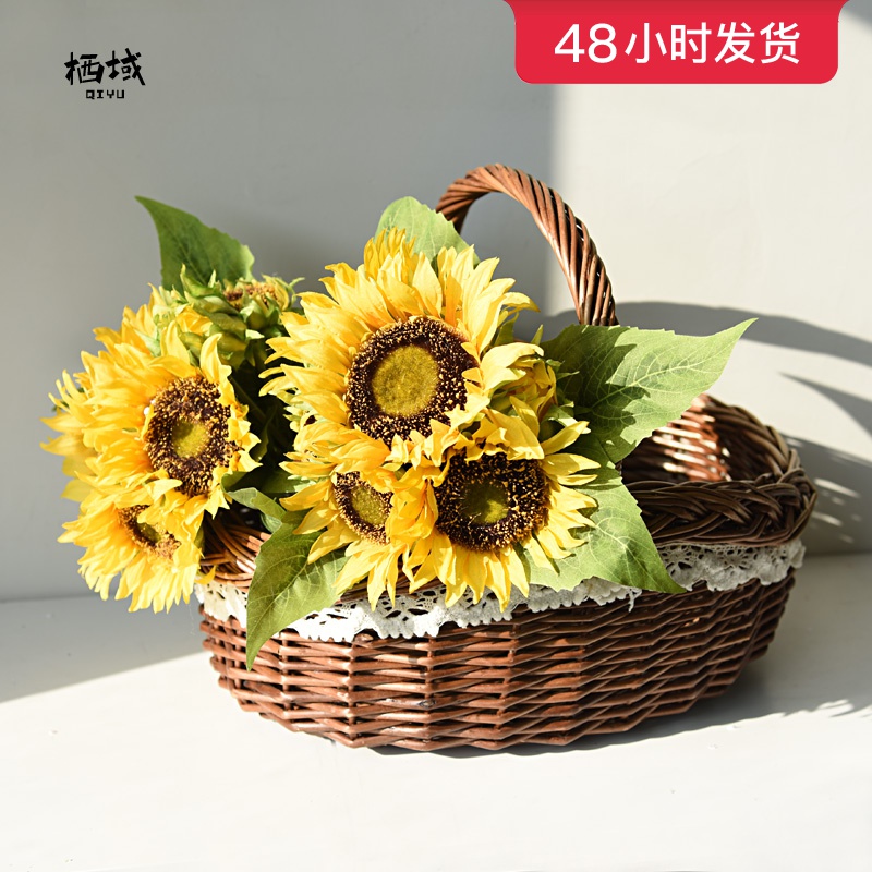 共2709 件鲜花草相关商品