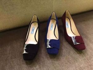 意大利代购专柜正品普拉达女鞋选什么牌子好