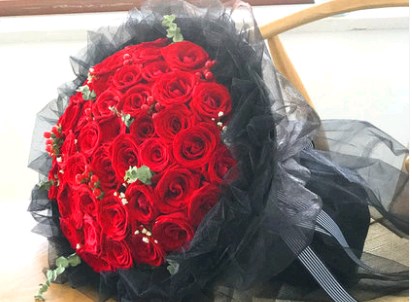 适配52只红玫瑰韩式鲜花同城速递上门生日祝福泉州市情人节七夕鲜