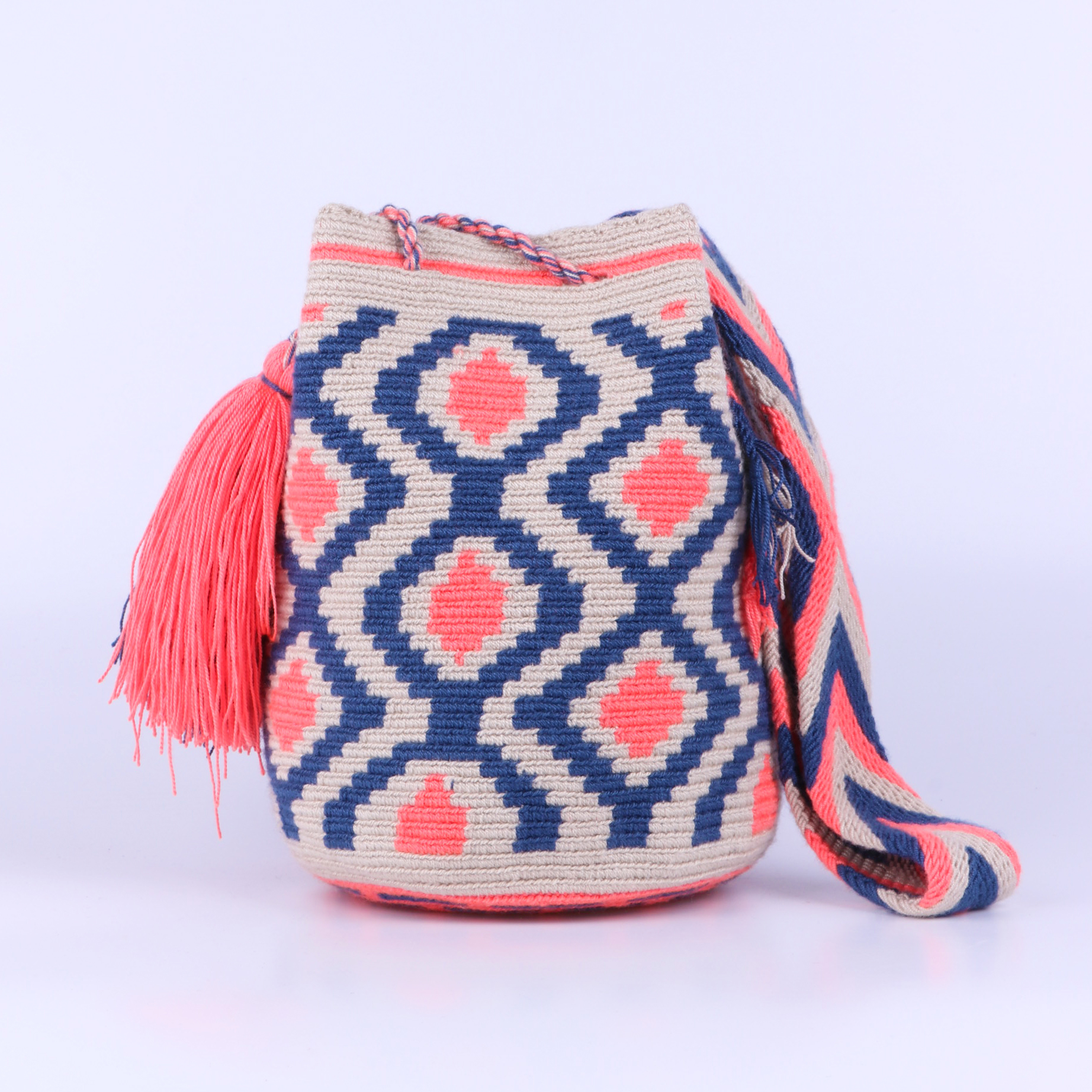现货wayuu包瓦尤哥伦比亚纯手工编织包水桶包民族风双股流苏中号