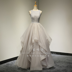 Iwish实拍高级定制浅灰色婚纱 奢华钉珠仙美裙摆圆领新娘结婚婚纱婚纱