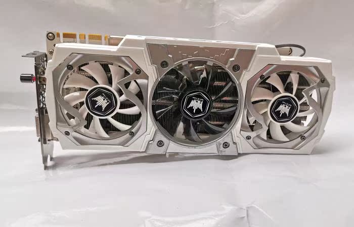 影驰gtx980ti 名人堂 6g 支持vr 台式机电竞吃鸡游戏显卡 1070