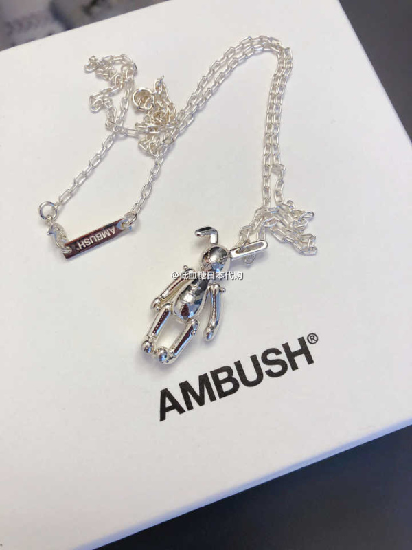 【国内现货】ambush bunny charm necklace 2018巴纳比兔子项链