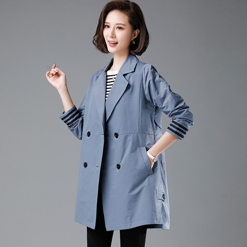 共498 件外衣女秋中长款中年大码相关商品