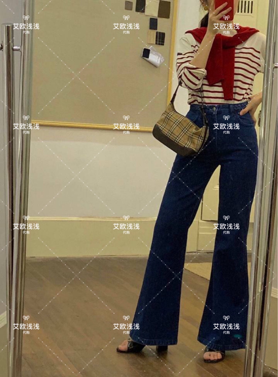 共105 件flare牛仔裤相关商品