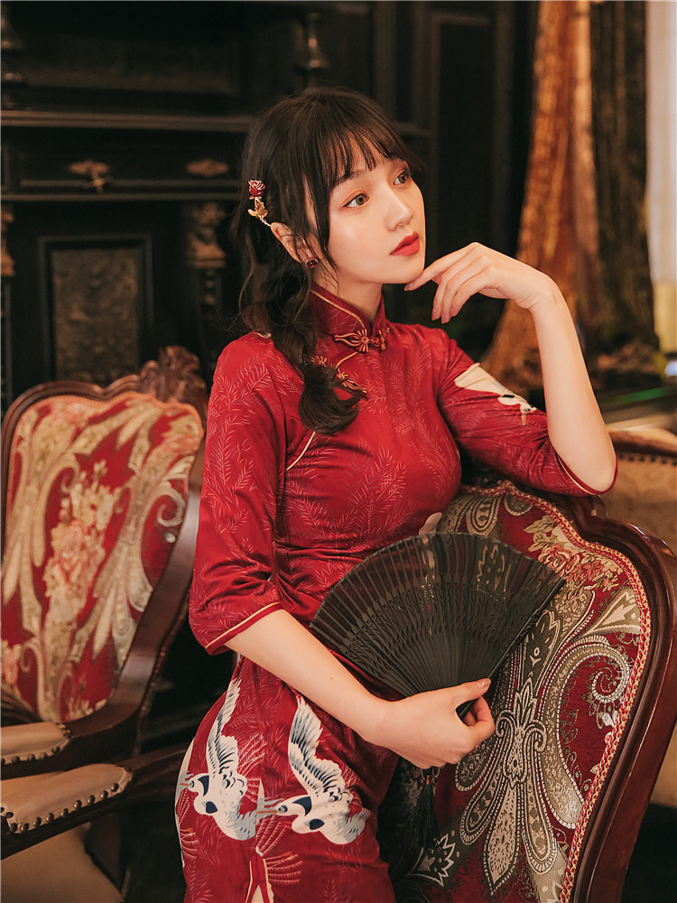 2020新年旗袍风复古中国风特色春节拜年服少女修身气质高端小洋裙