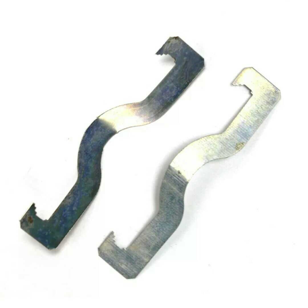 效果卡工程用铁皮弹簧管卡山字卡龙骨管卡丝杆吊筋镀锌管卡箍蝴蝶