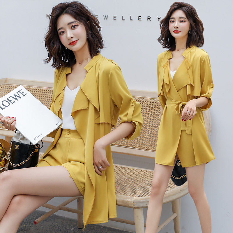 共7639 件黑西装短裤女夏相关商品