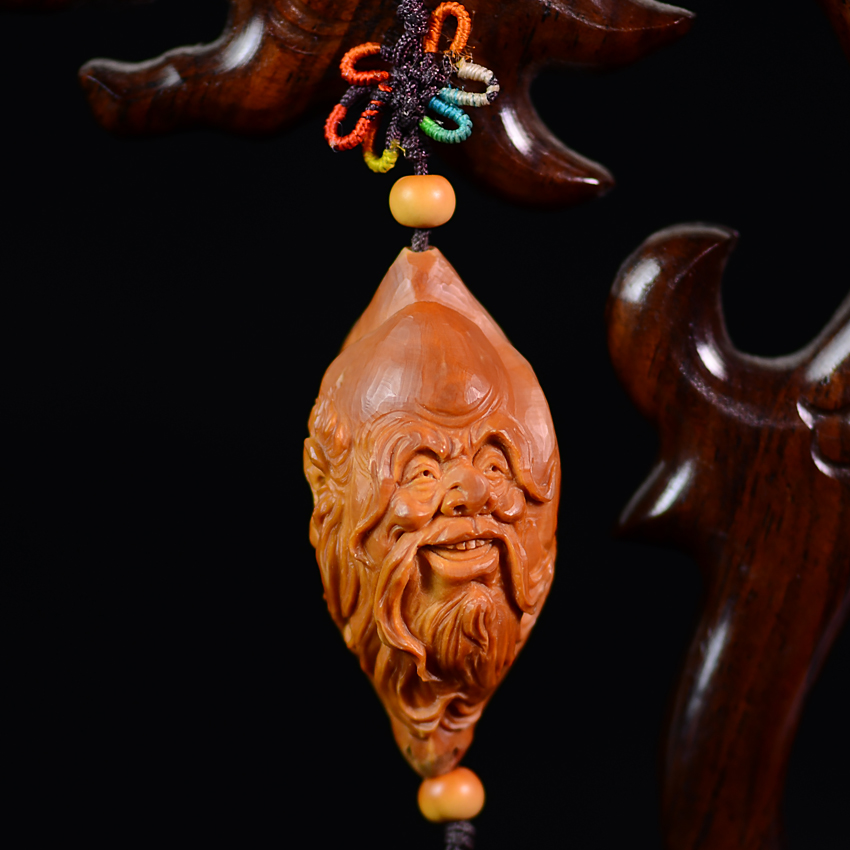 苏工张世龙三花精品橄榄核雕单籽《包衣寿星》2.2x4.4cm