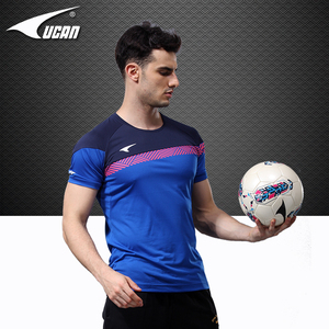 2016新款锐克足球服男选什么牌子好 同款好推