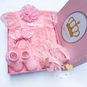 春夏薄款新生婴儿衣服礼盒秋全棉哈衣宝宝礼服套装公主满月礼百天婴儿衣服